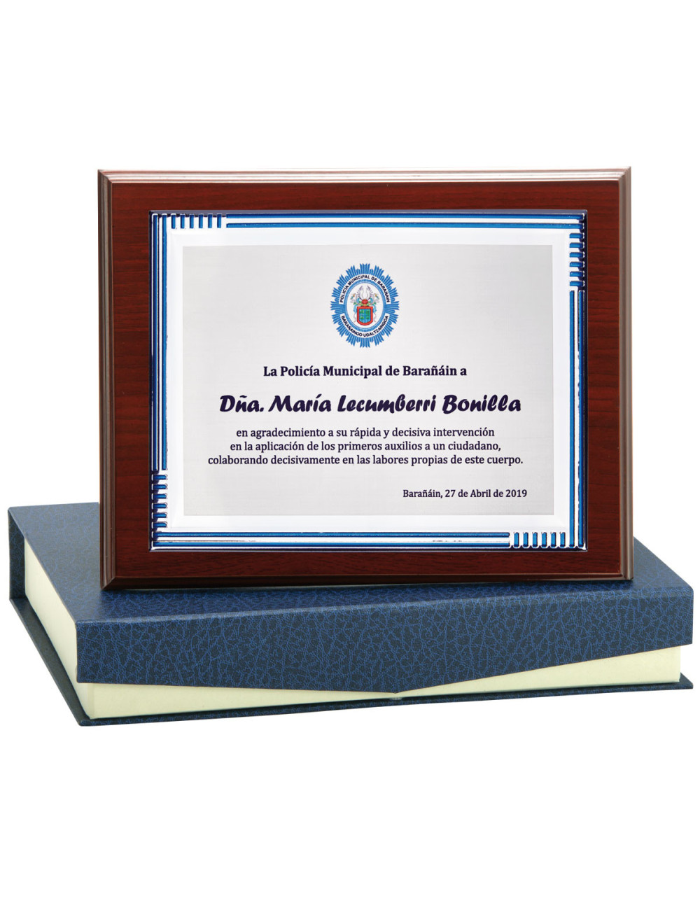 Placa de madera con placa de aluminio con estuche 138-5241E